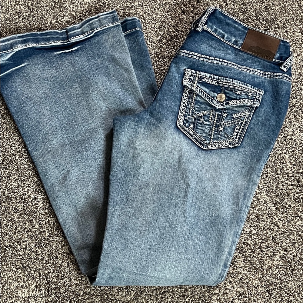 BOGO FREE Maurice’s Low Rise Button Fly Flare Leg Y2K Jeans